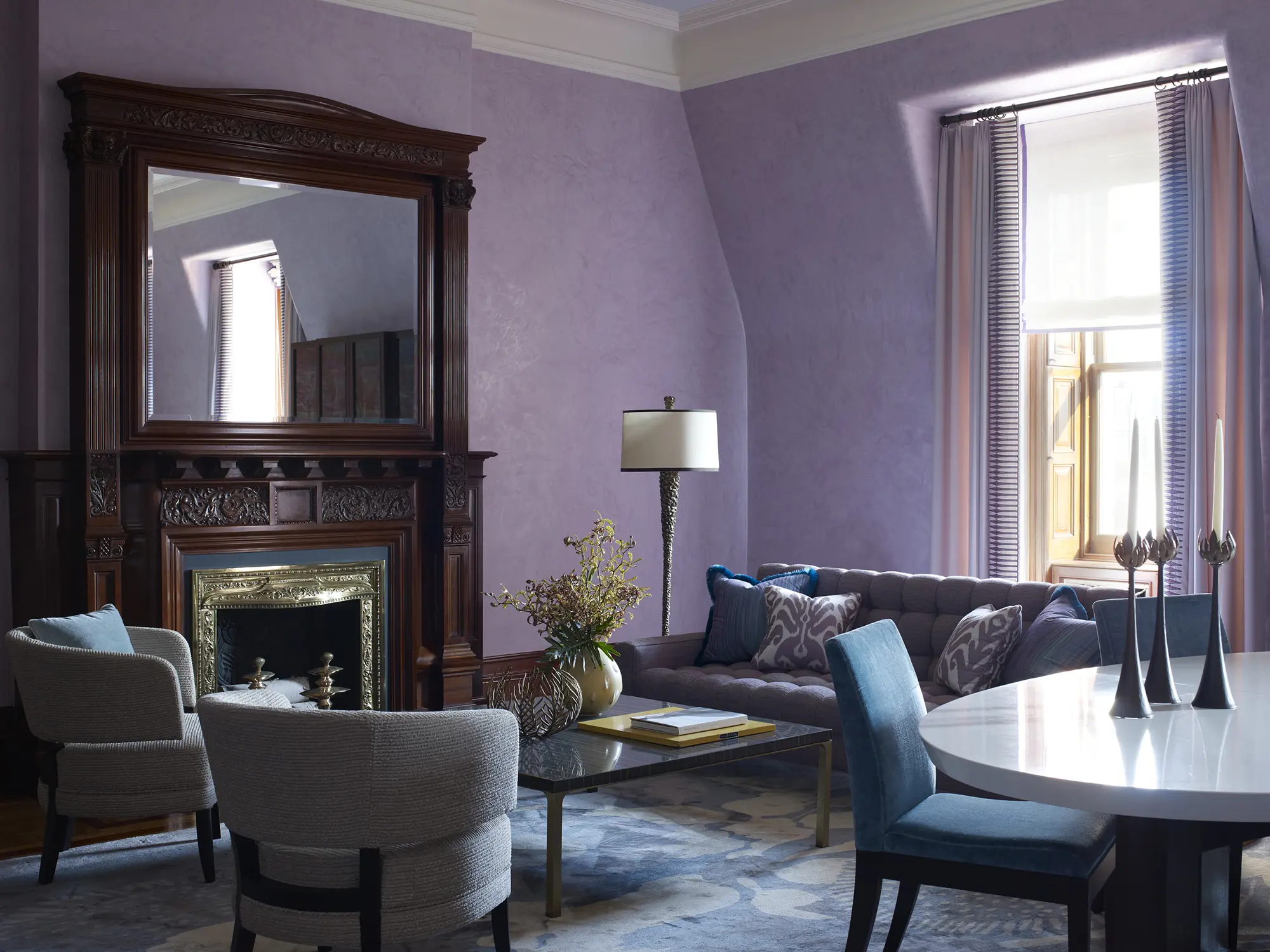 Jamie Drake Design. Landmark Living Photography by William Waldron.