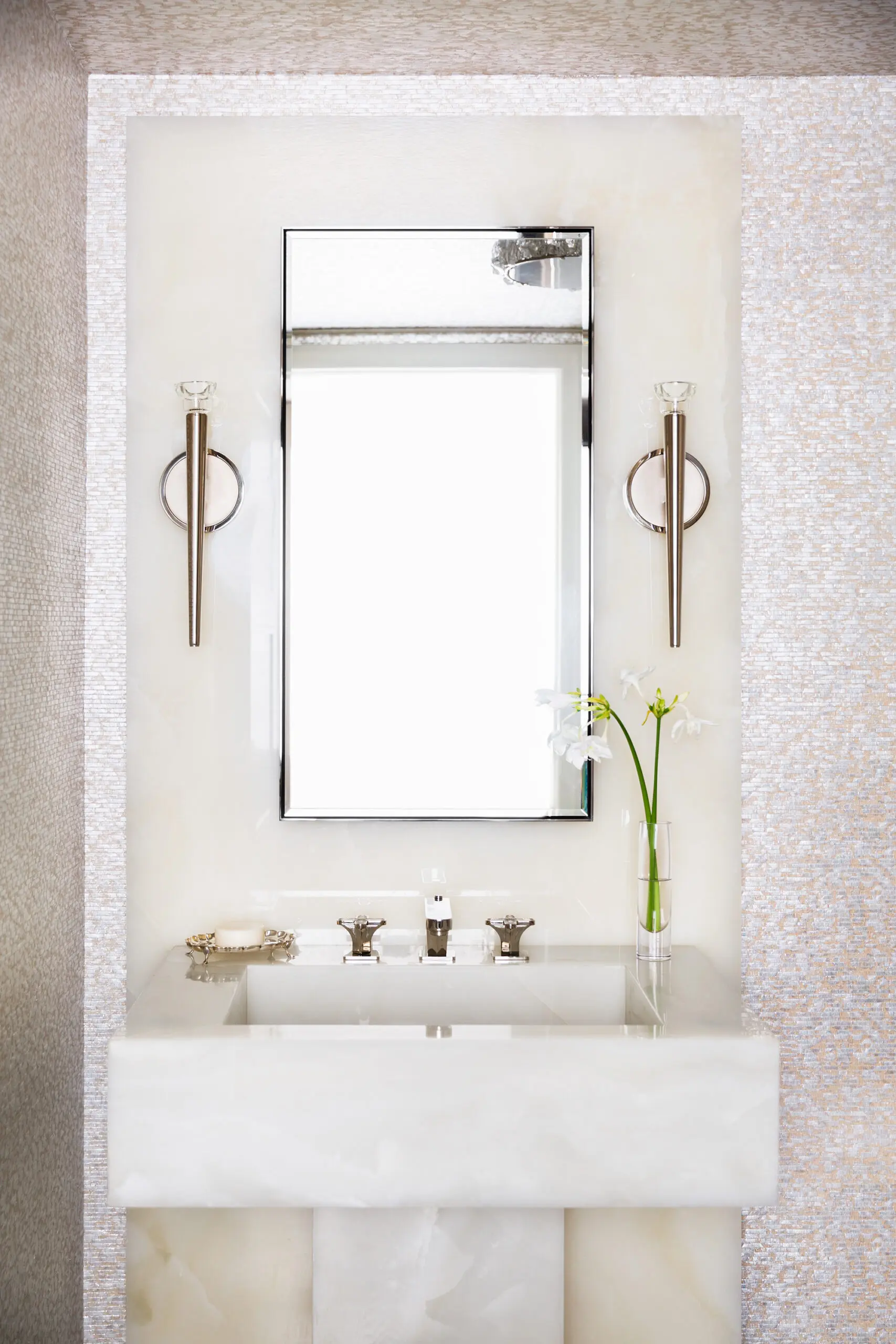 A well feathered empty next designed by Jamie Drake and photographed by Brittany Ambridge